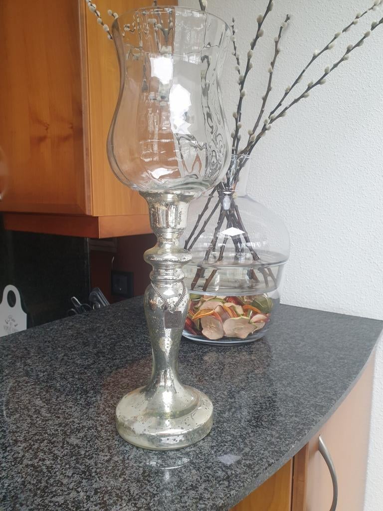 Riviera Maison windlicht met zilverkleurige voet, Ophalen, Overige materialen, 25 tot 50 cm, Zo goed als nieuw