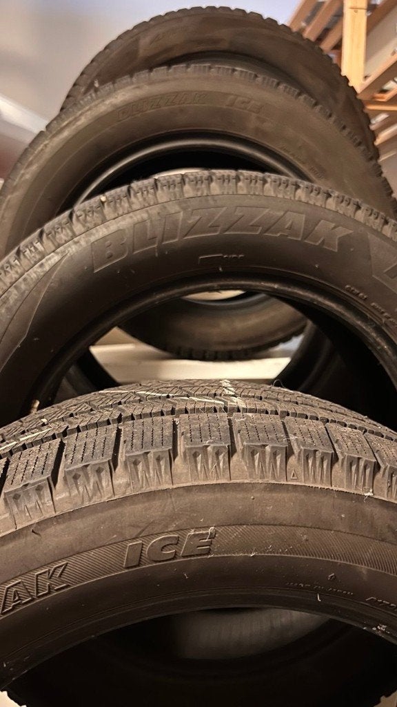 4x Bridgestone Blizzak ICE Winterbanden - Uitstekend Profiel, Ophalen, Gebruikt, 16 inch, Band(en)