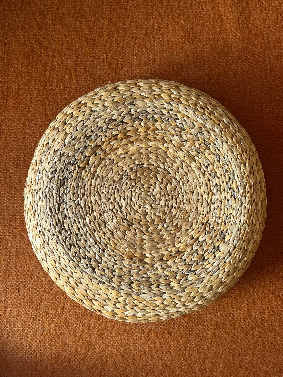 Voetenbank/tafel, Ophalen, Zo goed als nieuw, Rond, 50 tot 75 cm