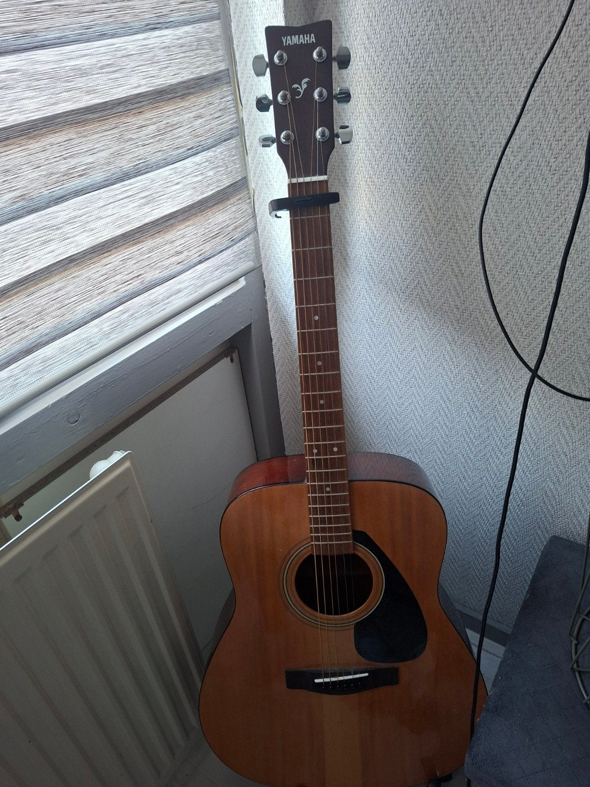 Yamaha F310 akoestische gitaar, Muziek en Instrumenten, Snaarinstrumenten | Gitaren | Akoestisch, Ophalen, Zo goed als nieuw, Western- of Steelstringgitaar