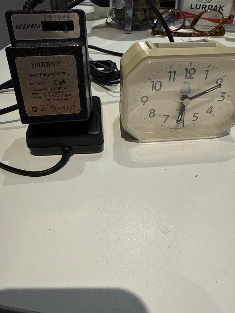 Vintage Dana Call Kwarts Wekker met Voltcraft Adapter, Ophalen of Verzenden, Gebruikt