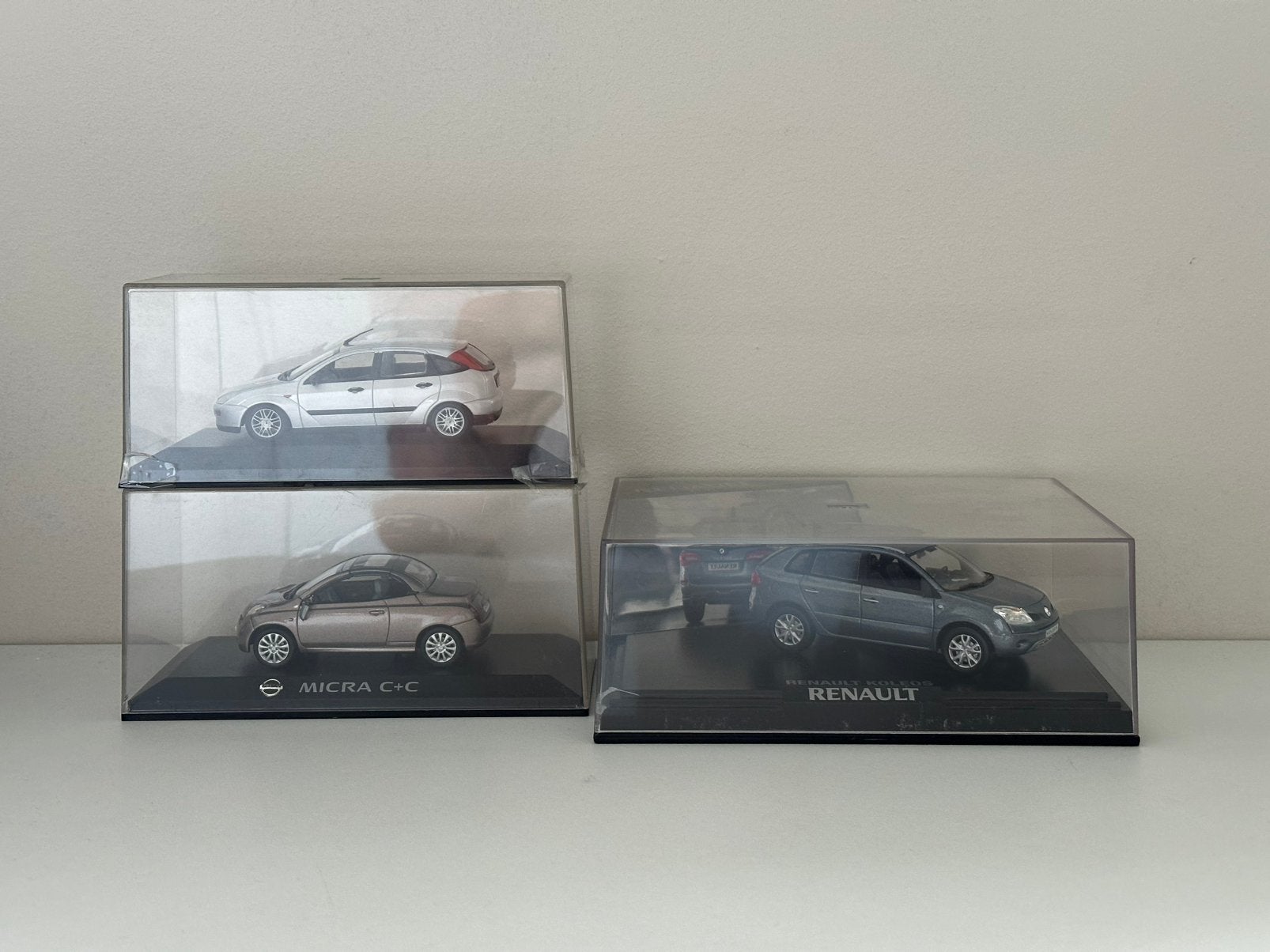 3x Norev/Minichamps Renault, Nissan, Ford | schaal 1:43, Ophalen of Verzenden, Zo goed als nieuw, Auto, Norev
