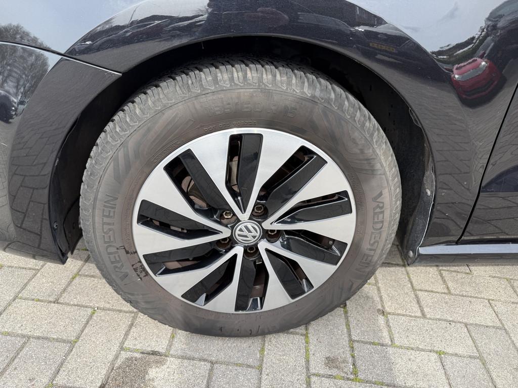 Volkswagen Polo 1.2 TSI Comfortline (bj 2017), Stof, 4 cilinders, Zwart, Bedrijf