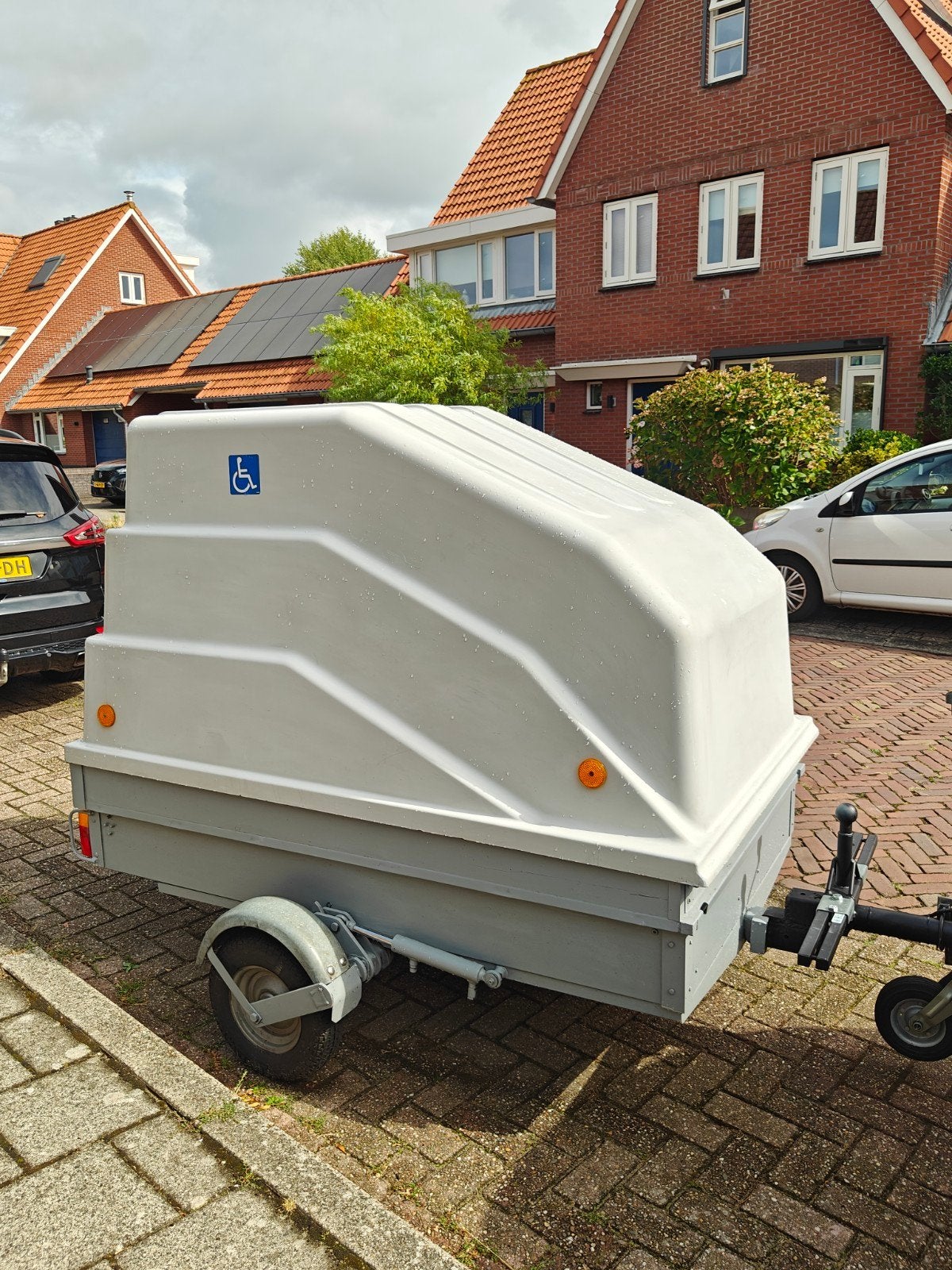 Overdekte hydraulische aanhangwagen voor scootmobiel, Auto diversen, Ophalen of Verzenden