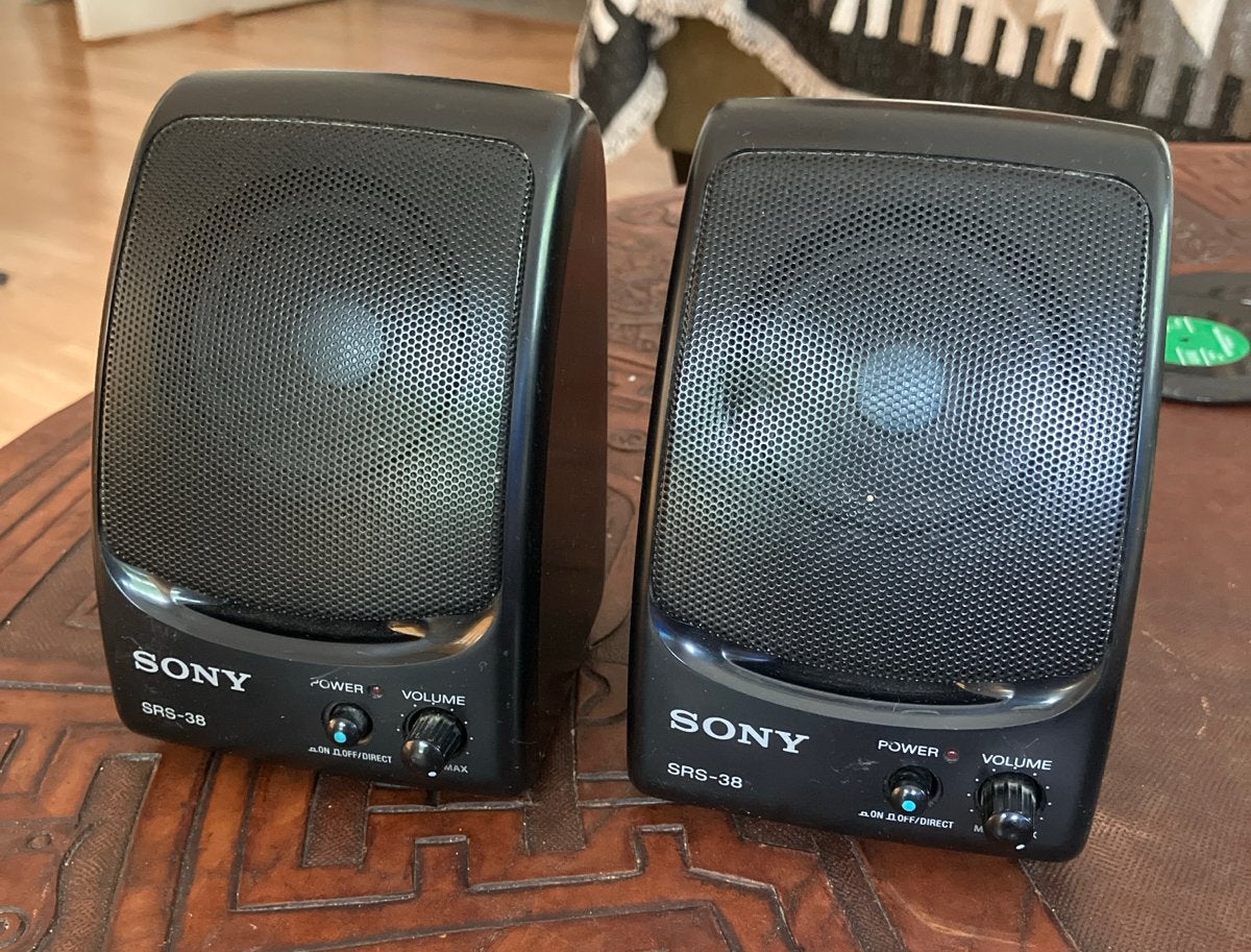 Vintage Sony SRS-38 actieve speakerset - Compact en krachtig, Gebruikt, Ophalen of Verzenden, Sony, Minder dan 60 watt