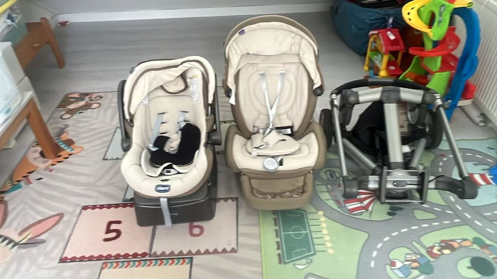 Chicco Complete Kinderwagen Set – Autostoeltje, Ophalen, Zo goed als nieuw, Overige merken