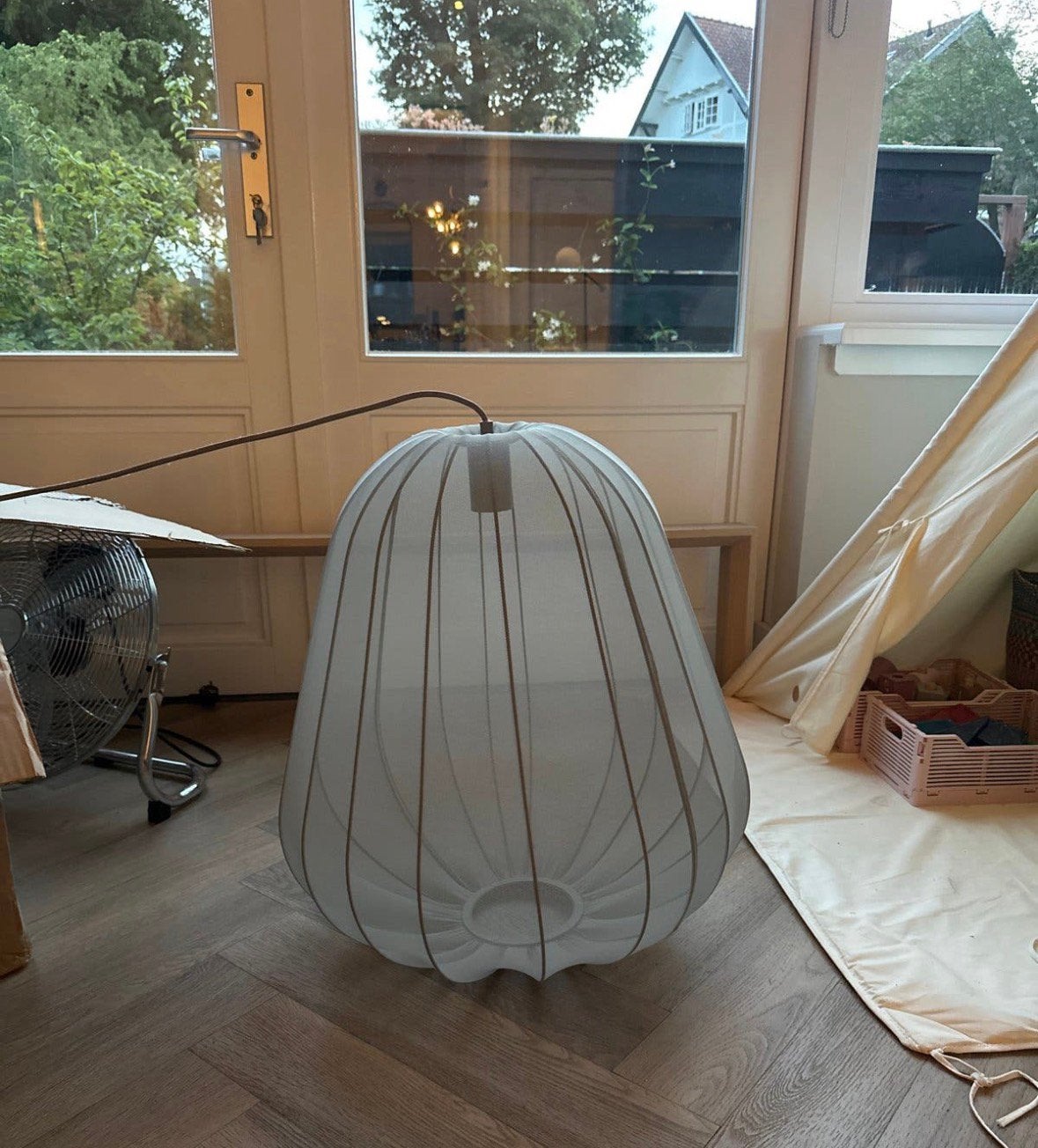 Bolia Balloon hanglamp Ø54 H60 grijs, Ophalen of Verzenden, Nieuw, Metaal, E27 (groot)