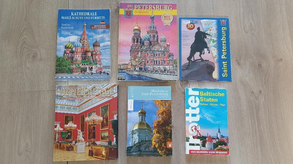 Estland Letland Litouwen Moskou Sint Petersburg Hermitage, Overige merken, Europa, Ophalen of Verzenden, Zo goed als nieuw