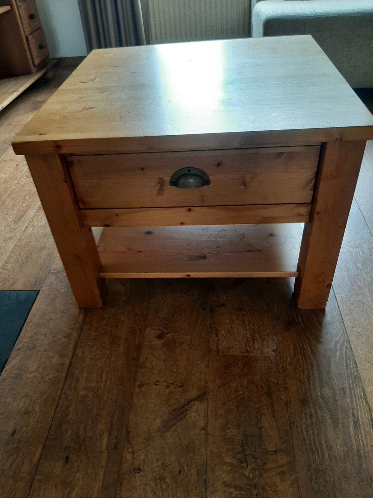 Salontafel met lade en opbergplank - 60x60 cm, Ophalen