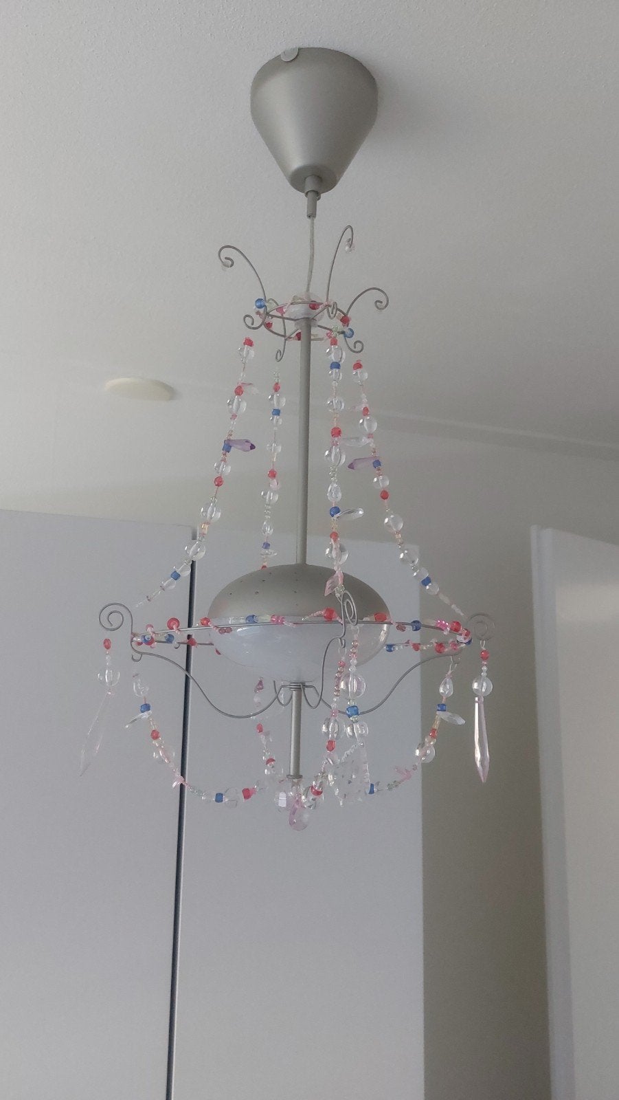 Lamp met kralen, Ophalen, Zo goed als nieuw, Metaal, Speels, Kinderkamer, Romantisch