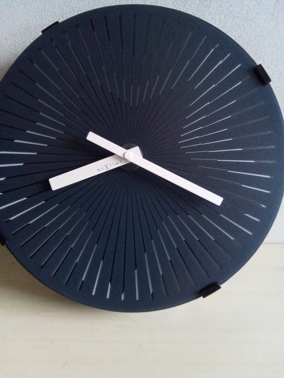 Nextime klok, Verzenden, Wandklok