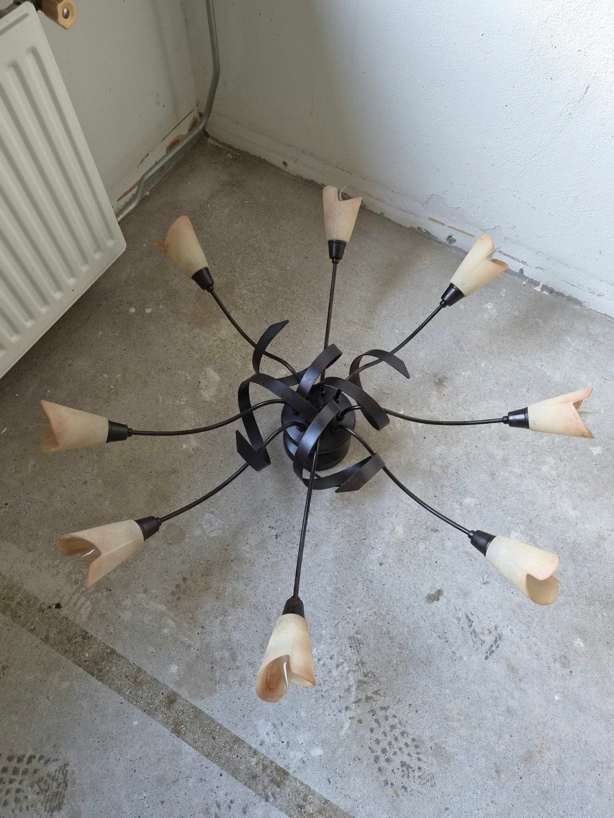 Vintage Plafondlamp met 8 Armen en Glazen Kappen, Ophalen, Gebruikt, E14 (klein), Vintage, Klassiek