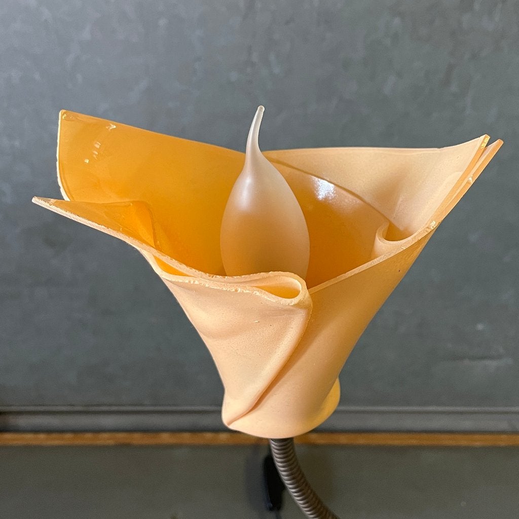 post modern jaren 80 90 kunststof flower tulp lamp, Modern design, Ophalen of Verzenden, Overige materialen, Tulp lamp
