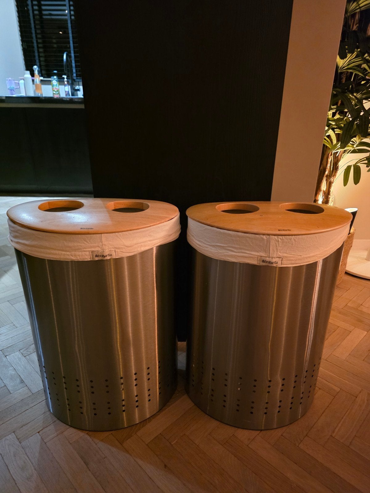 2 Brabantia wasmanden, 1 met lichte deuk, Ophalen, Gebruikt, Zilver, Metaal
