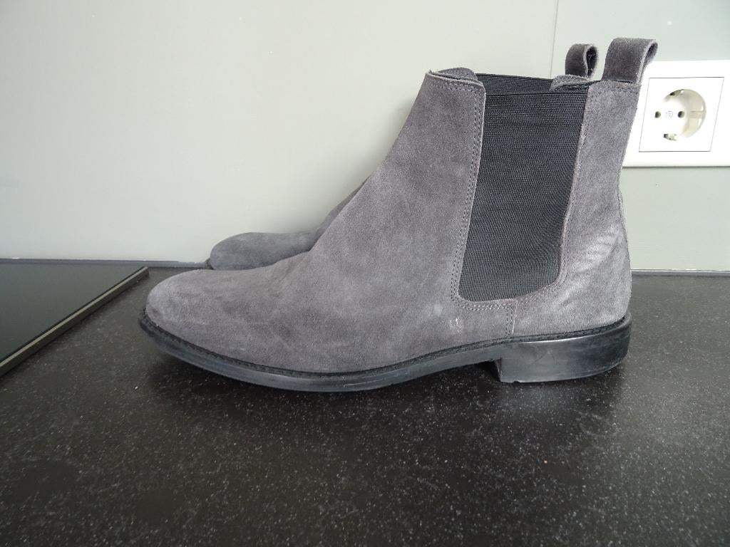 KIOMI maat 41, chelsea boots/laarzen., Overige kleuren, Boots, Ophalen of Verzenden, KIOMI