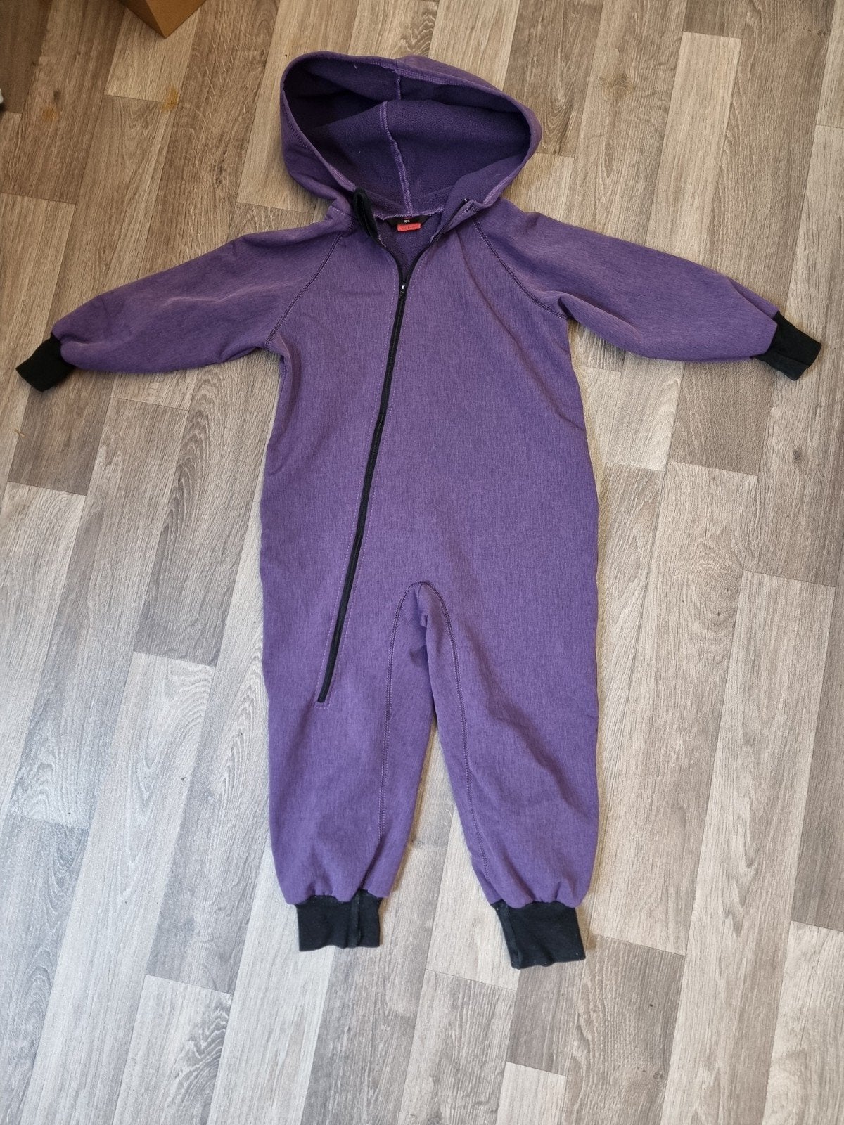 IELM Fleece Jumpsuit Maat 104 - Paars met Sterren, IELM, Jongen of Meisje, Ophalen of Verzenden, Overige typen