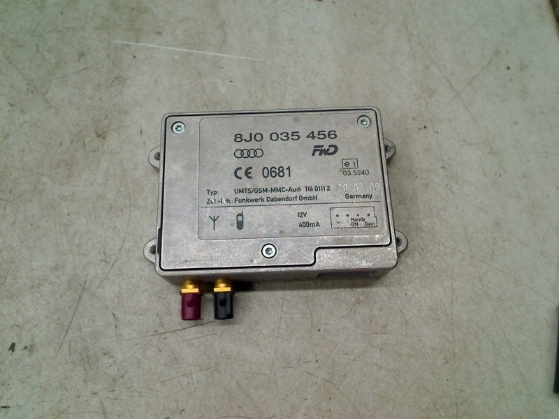Antenne Versterker gsm mobiel Audi A4 Avant (B8) 8J0035456, Gebruikt, Auto-Union-Straße  1, Ingolstadt 85057, , Duitsland, Info@audi.de