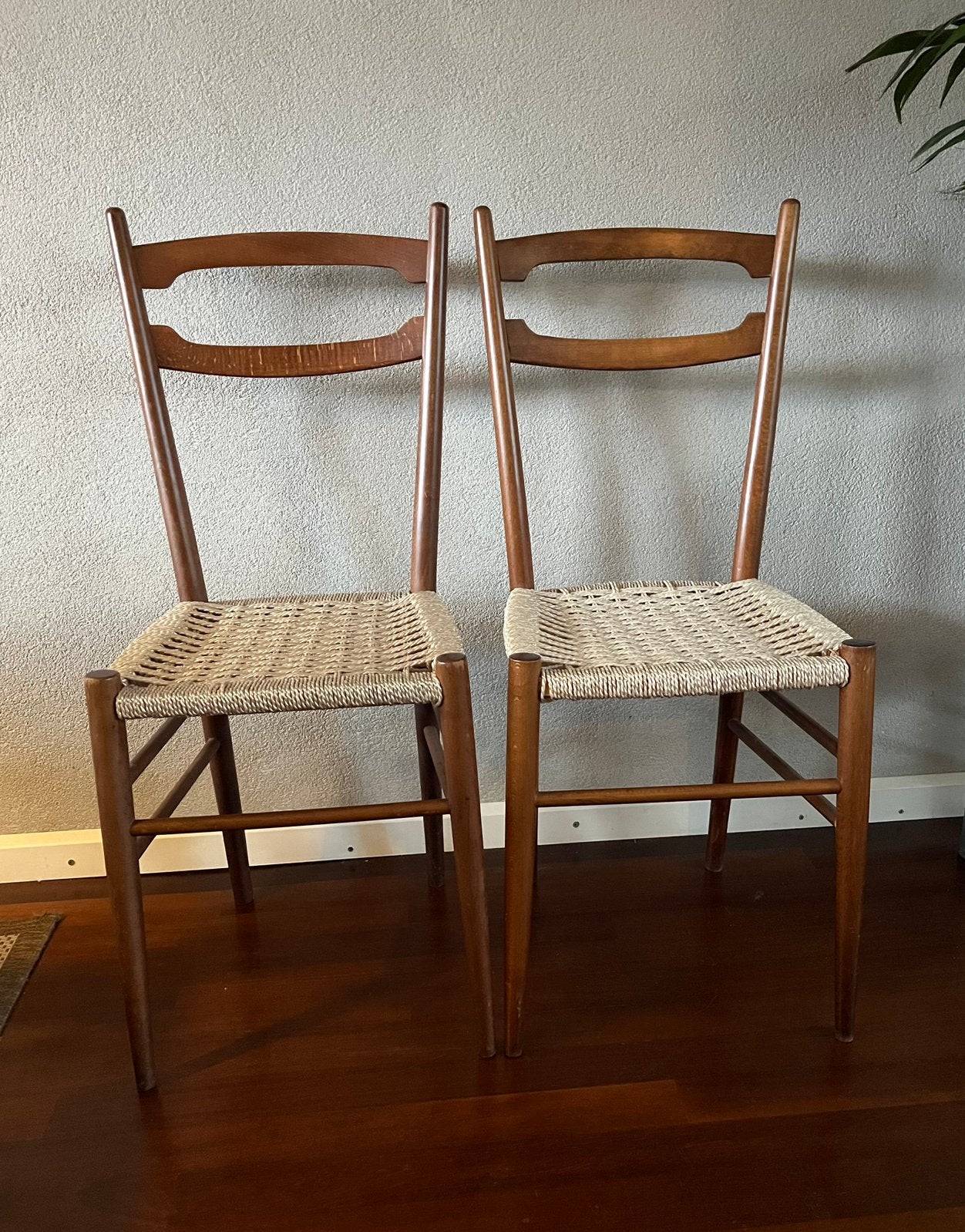 2 Vintage Eetkamerstoelen – Gio Ponti / Superleggera Stijl, Ophalen, Gebruikt, Bruin, Eén