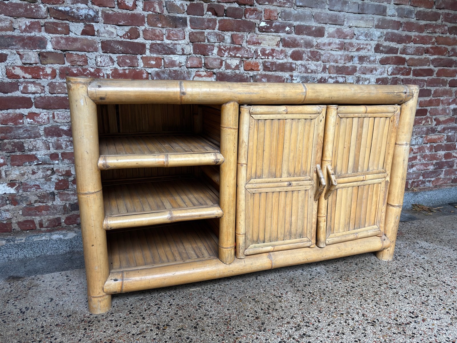 Vintage Bamboe Dressoir / TV Meubel met Opbergruimte, Ophalen