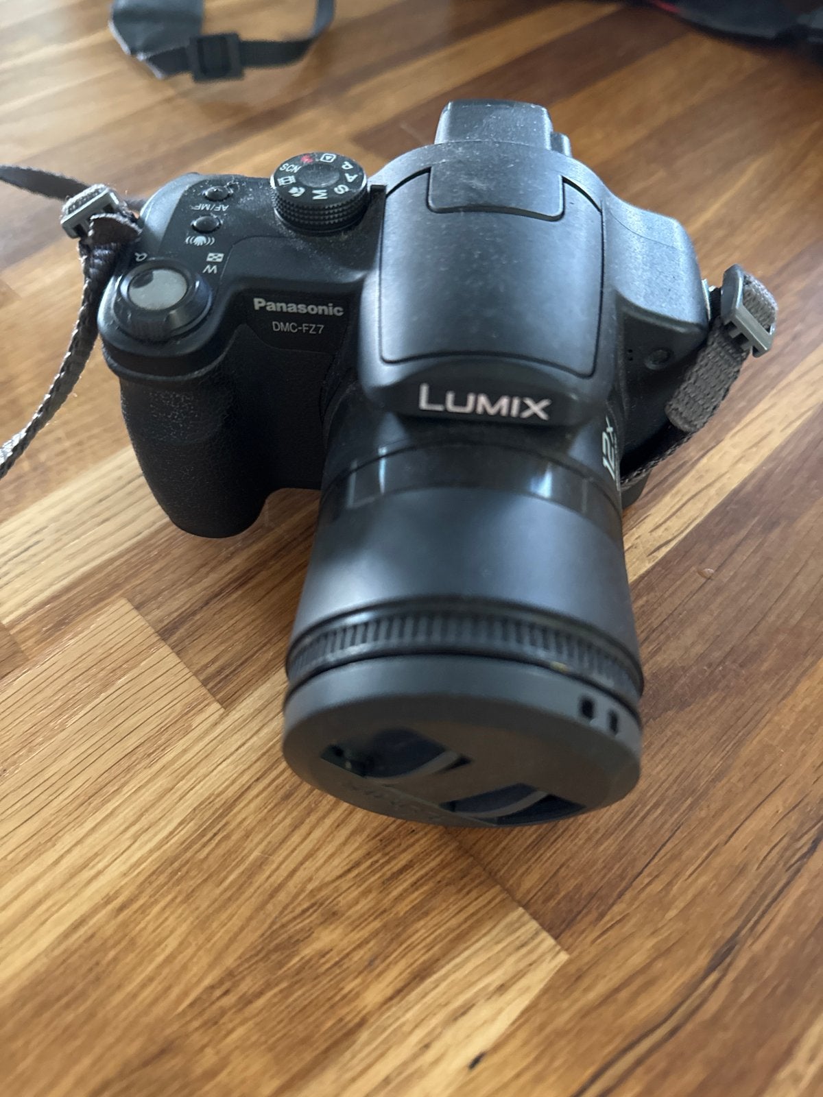 Panasonic Lumix DMC-FZ7 Bridgecamera - 12x optische zoom, Audio, Tv en Foto, Fotocamera's Digitaal, Panasonic, Beeldstabilisatie