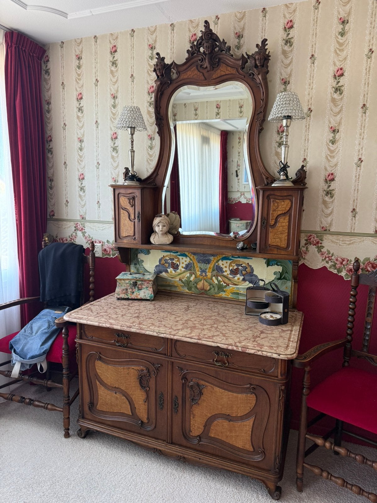 Antieke kaptafel met marmeren blad en origineel tegelwerk, Antiek en Kunst, Ophalen