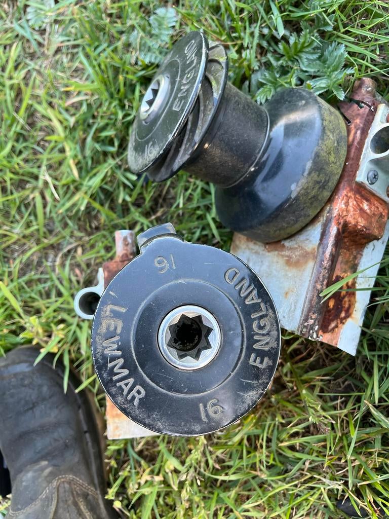 Lewmar Lier 16 England - Gebruikt, Ophalen, Gebruikt