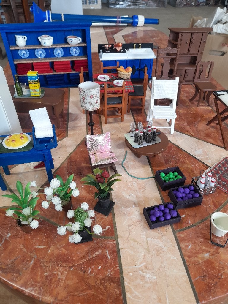 Poppenhuis miniaturen, Verzamelen, Poppenhuizen en Toebehoren, Verzenden, Poppenhuis