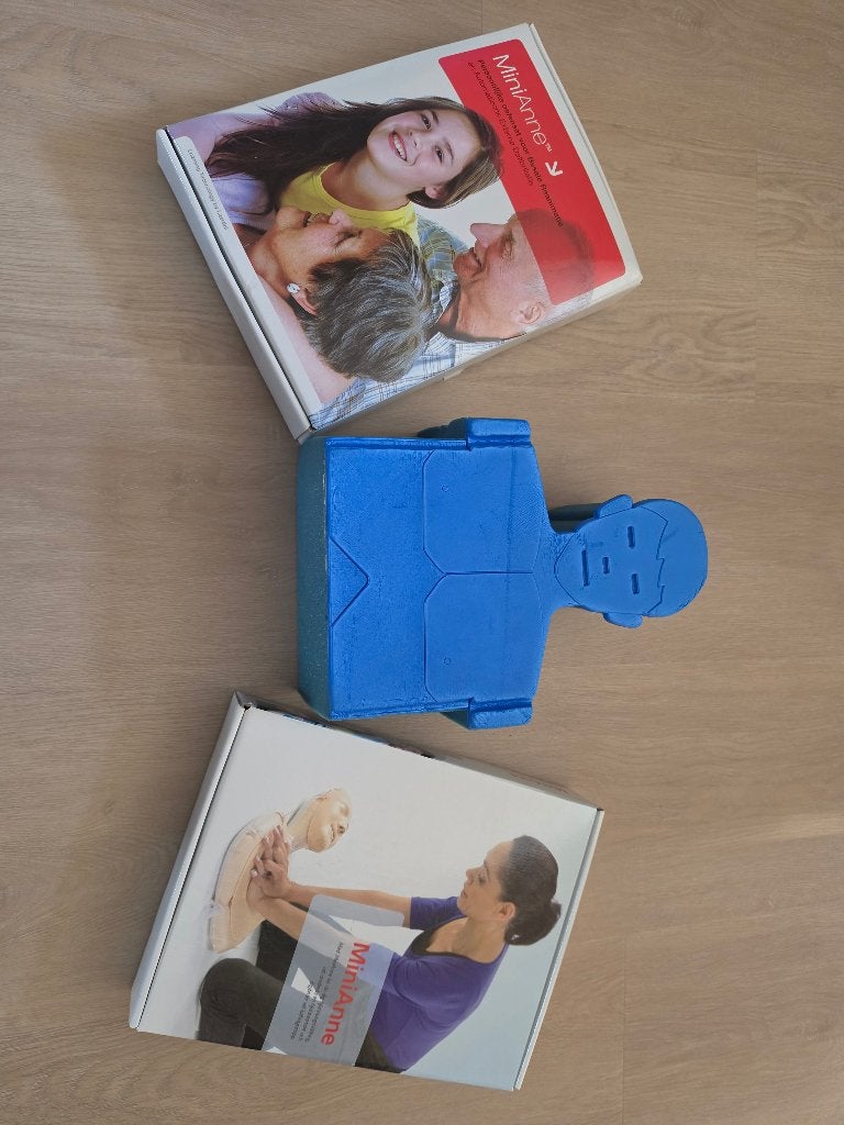 Laerdal Mini Anne / MiniAnne oefenkit reanimatie oefenpop, Ophalen of Verzenden, Nieuw