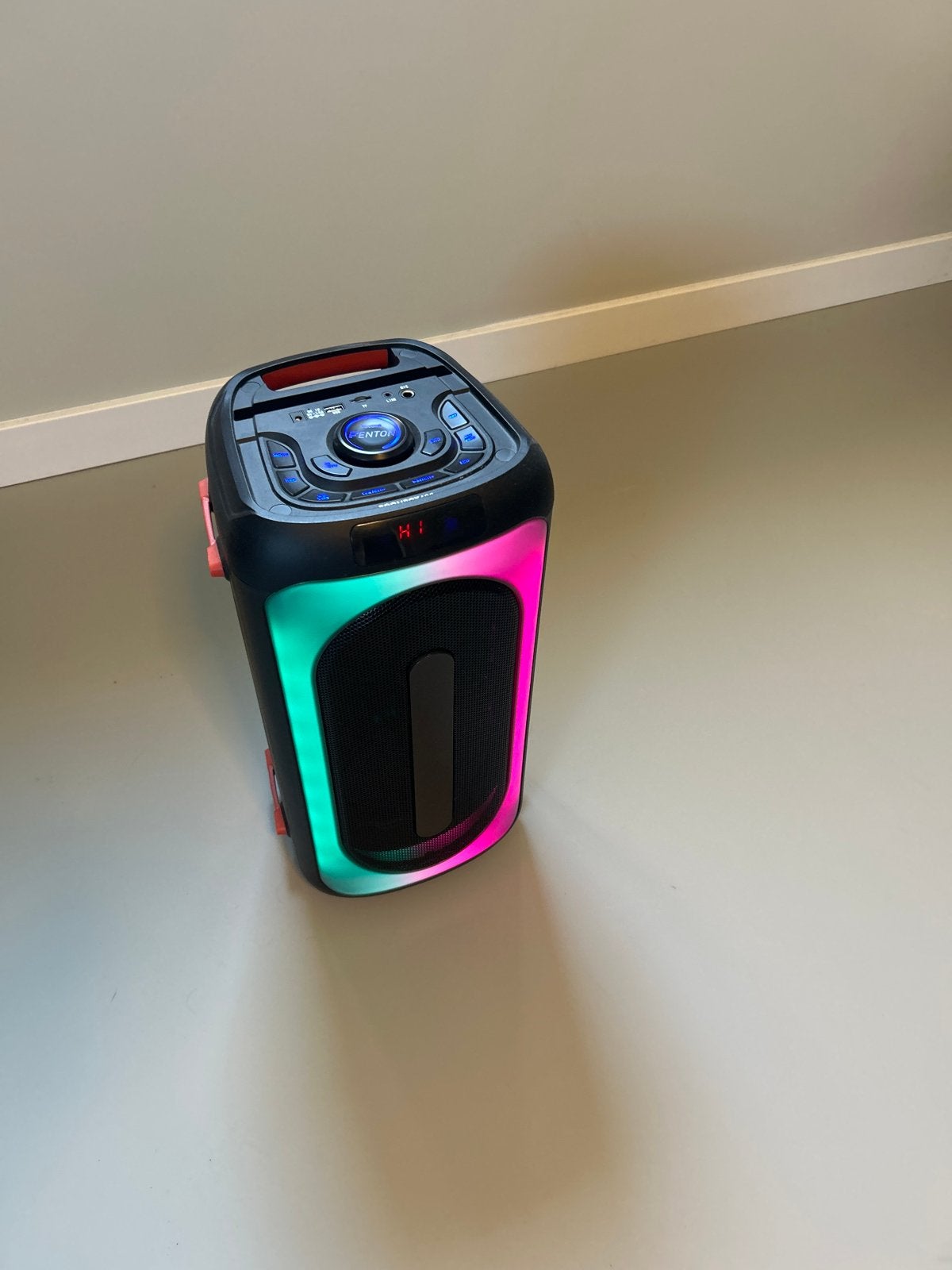 Fenton Boombox 400 Party Speaker - Zo goed als nieuw, Audio, Tv en Foto, Luidsprekers, 120 tot 150 watt, Party speaker, Zo goed als nieuw