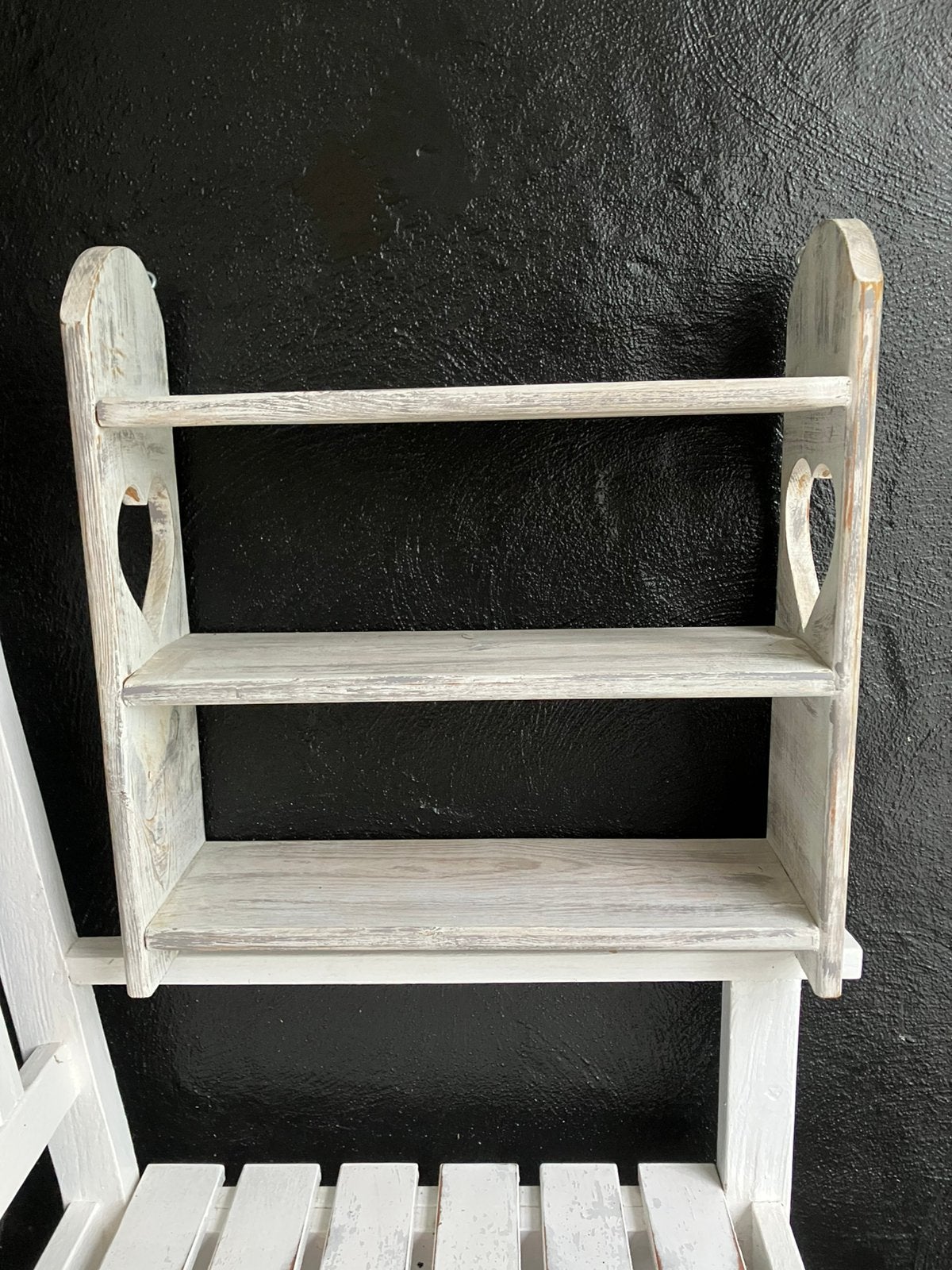 Hout houten wandrek rek muurrek kruidenrek wit met harten, Huis en Inrichting, Ophalen of Verzenden, Gebruikt