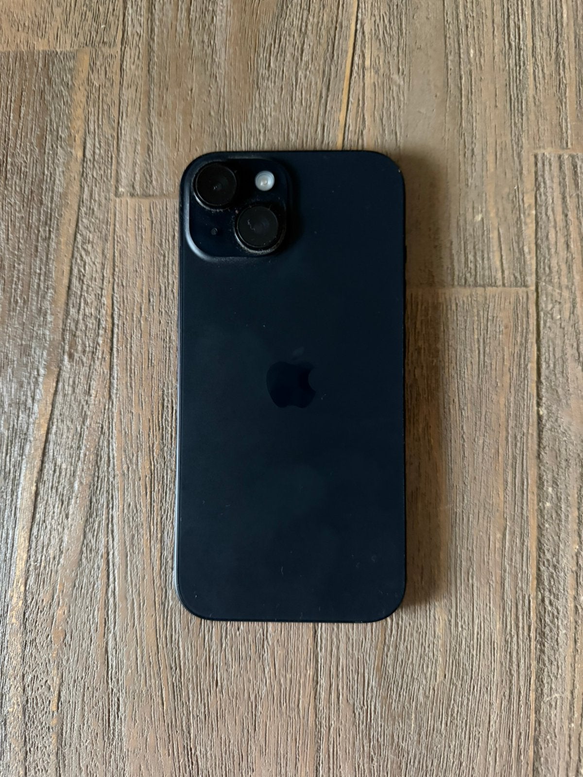 Foto 2 van iPhone 15 128GB – zeer goede staat, incl. doos en hoesje