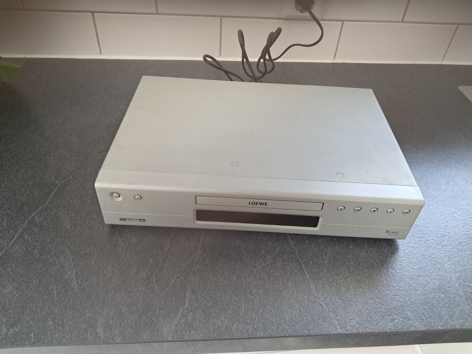 Loewe XEMIX DVD 100 DVD-speler - Zilver, Ophalen of Verzenden, Gebruikt, Dvd-speler, Overige merken