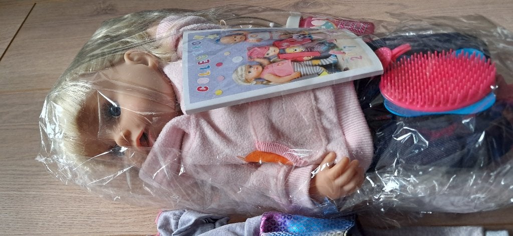 Babyborn grote zus (blond), Kinderen en Baby's, Ophalen of Verzenden, Zo goed als nieuw, Babypop