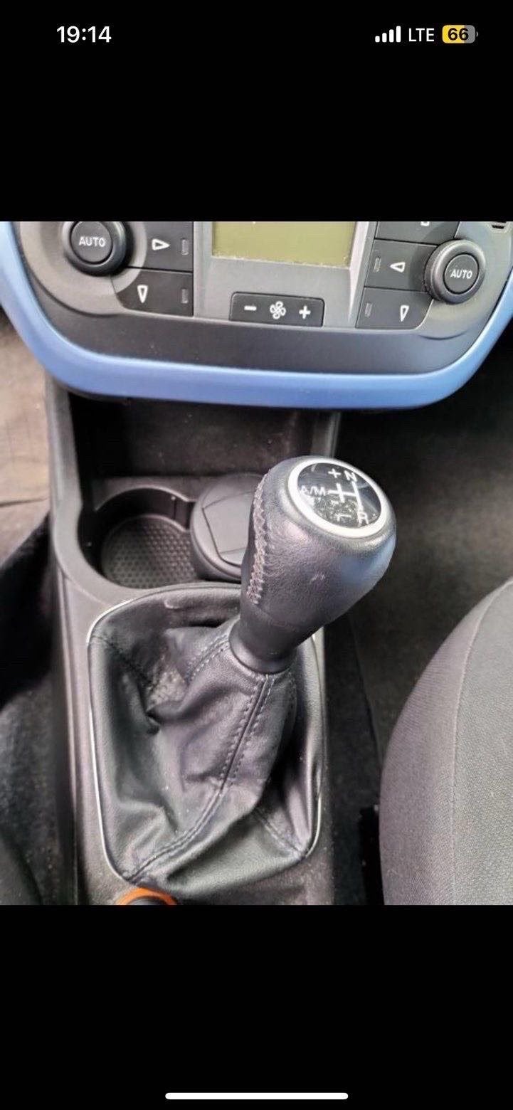 Fiat Punto 1.4 5DR Grande AUT 2007 Blauw, 40 €/maand, 4 cilinders, Origineel Nederlands, Particulier