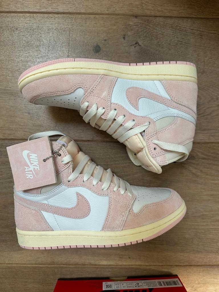 Nike Air Jordan High washed pink maat 37.5, Ophalen, Nieuw, Roze, Sneakers of Gympen