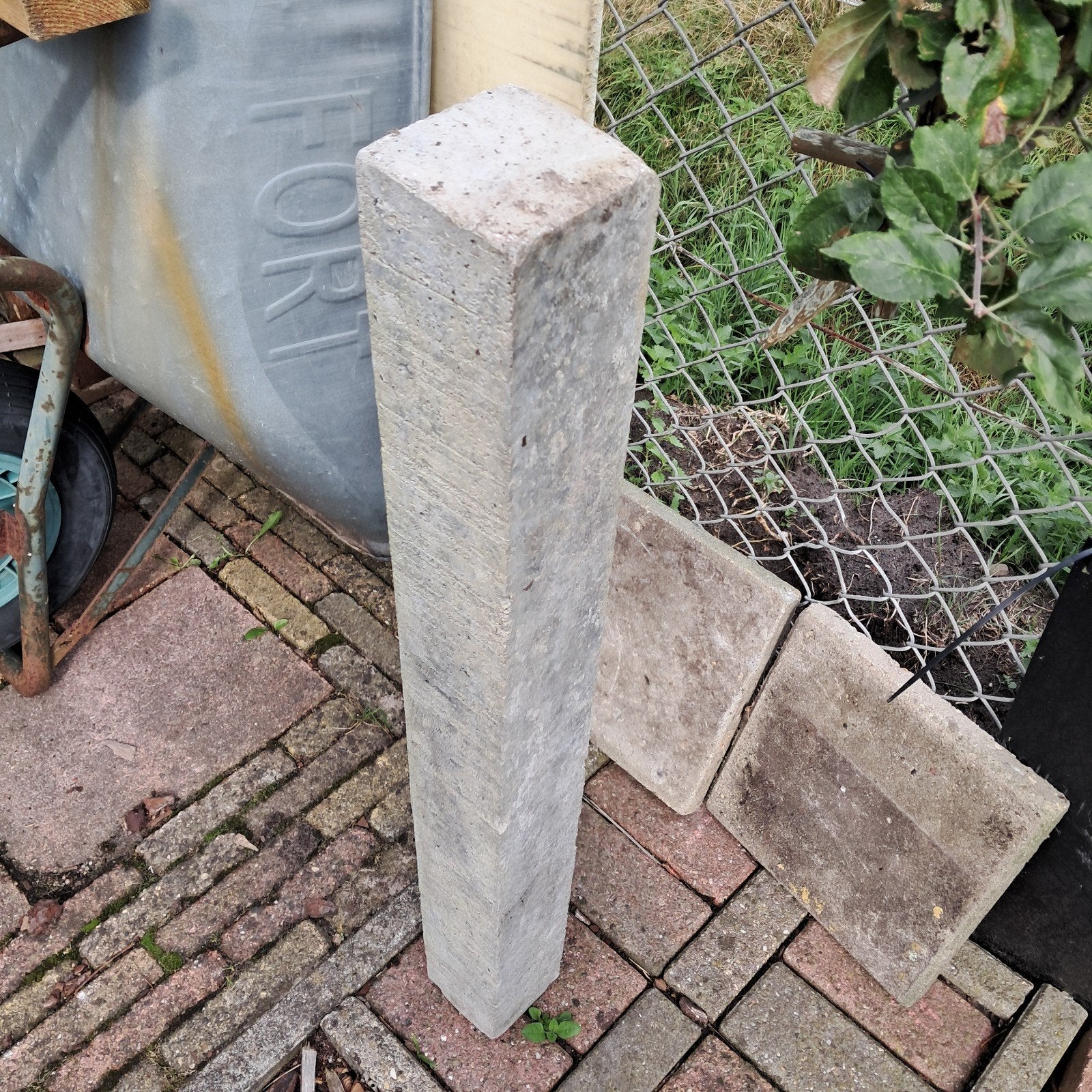betonpoer, Tuin en Terras, Ophalen, Minder dan 100 cm, Overige typen, 50 cm of meer
