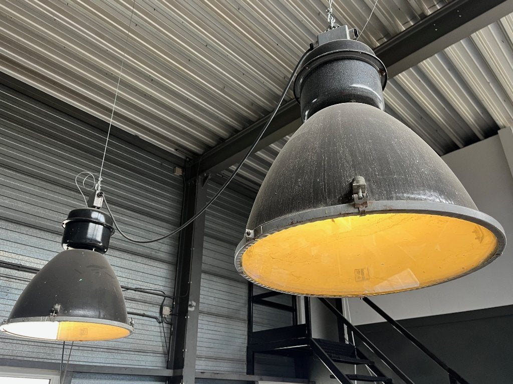 3 Industriële lampen,originele Elektrosvit lampen Typ 25 400, Gebruikt, Glas, Industriële hanglamp, E27 (groot)