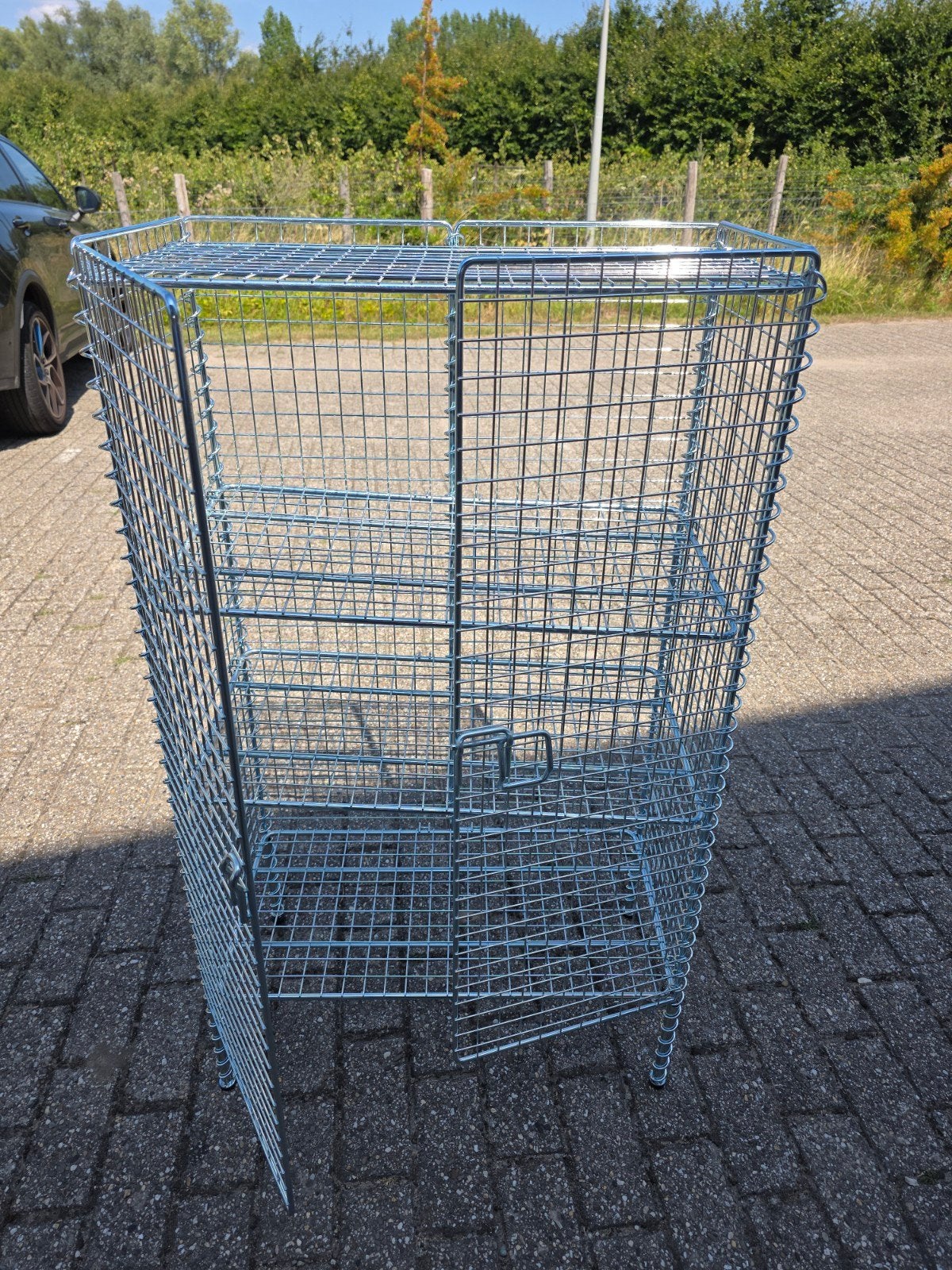 IKEA PS 2017  draadstaalkast Nike Karlsson, Ophalen