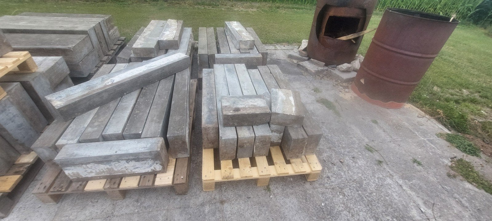 Chinees hardsteen opsluitbanden, 100x20x10 cm. 27 stuks!, Tuin en Terras, Ophalen, Natuursteen, Terrastegels