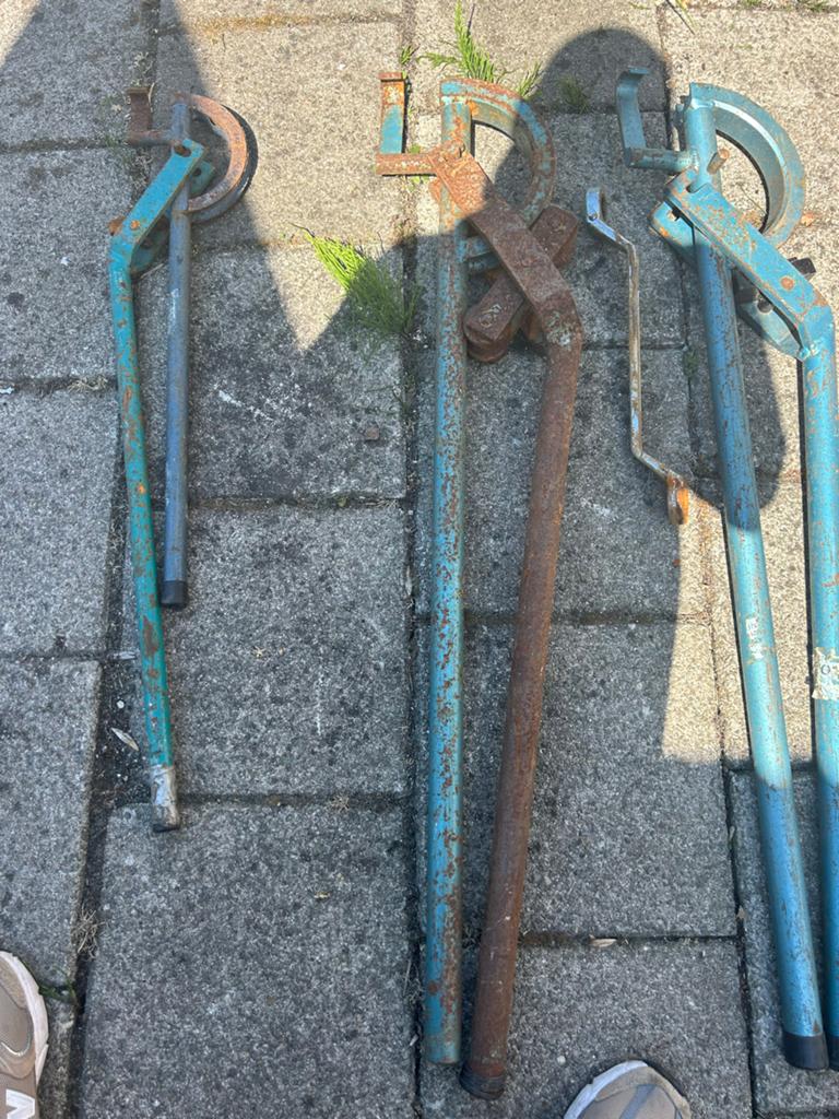 Diverse pijpenbuigers en tangen - Gereedschap, Ophalen of Verzenden, Gebruikt