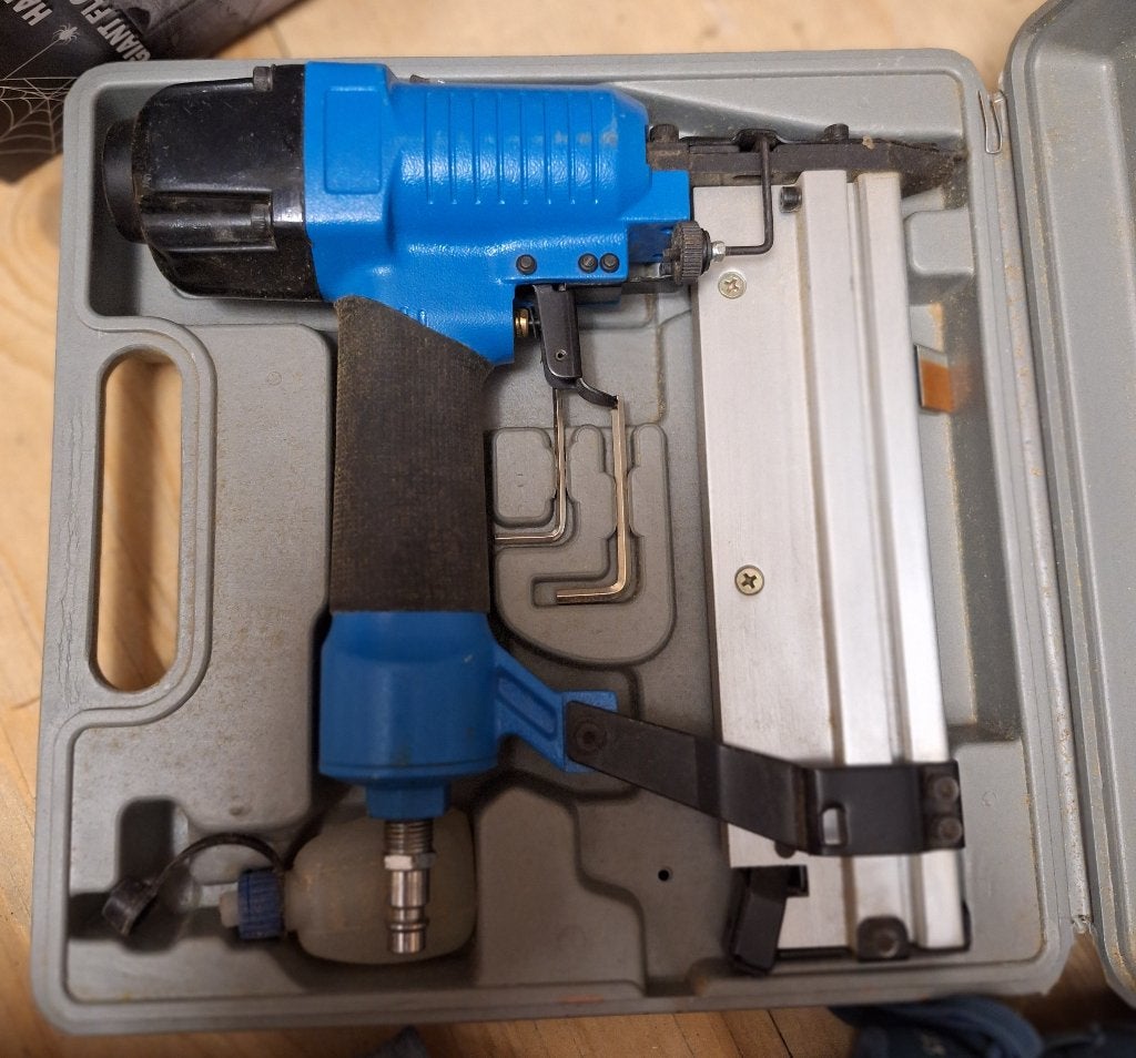 nietmachine voor compressor, Minder dan 25 liter, Ophalen of Verzenden, Zo goed als nieuw, Minder dan 200 liter/min