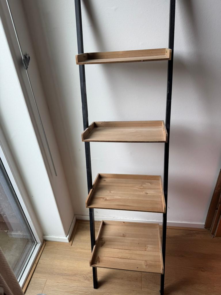 Staand kastje met planken, Huis en Inrichting, Woonaccessoires | Wandplanken en Boekenplanken, Ophalen, Zo goed als nieuw