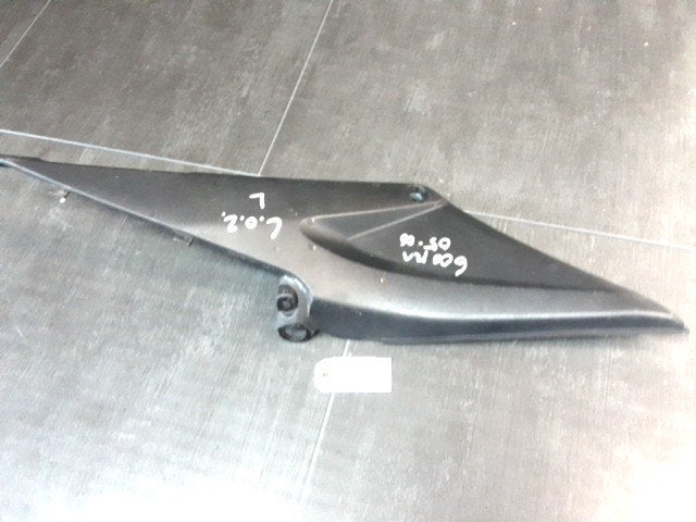 CBR600RR 2005 - 2006 Honda Cover Cover onder tank D1-56404
