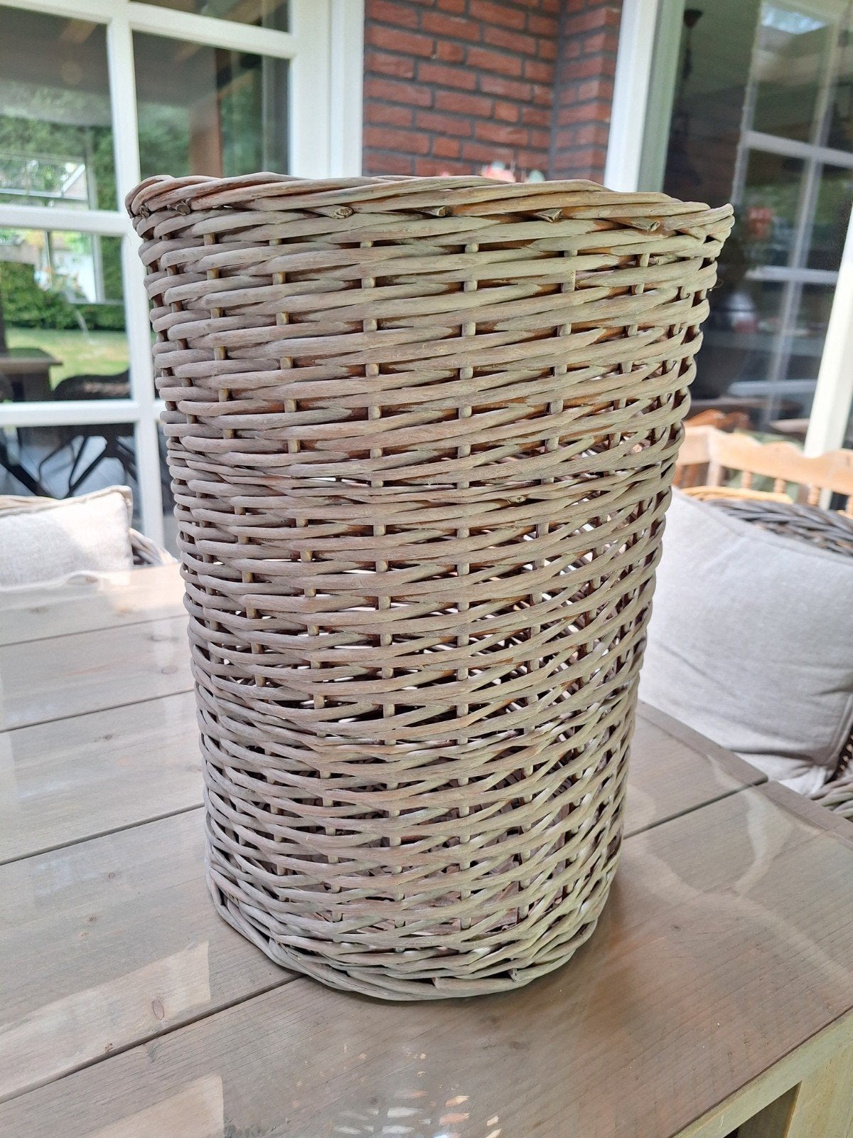 Hoge rieten mand/ Paraplubak, Huis en Inrichting, Gevlochten, Mand, Rond, Ophalen of Verzenden