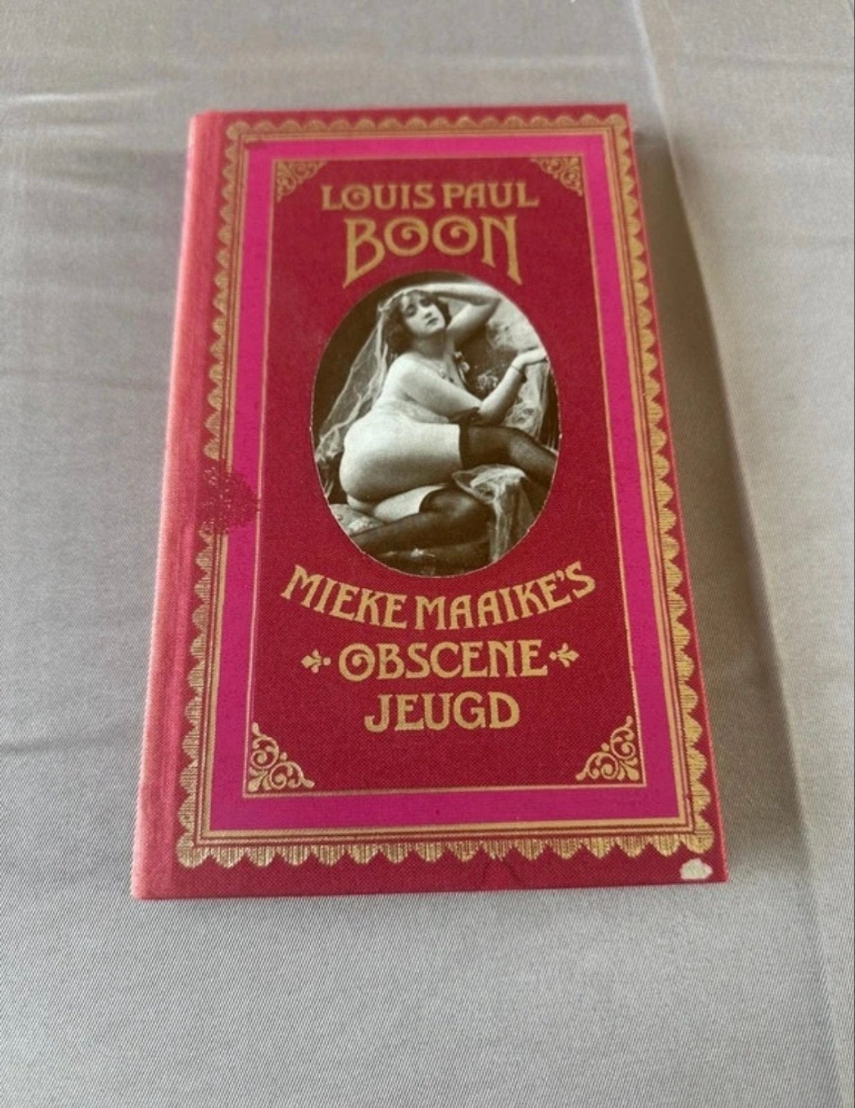 Louis Paul Boon - Mieke Maaike's Obscene Jeugd, Boeken, Ophalen of Verzenden, Gelezen