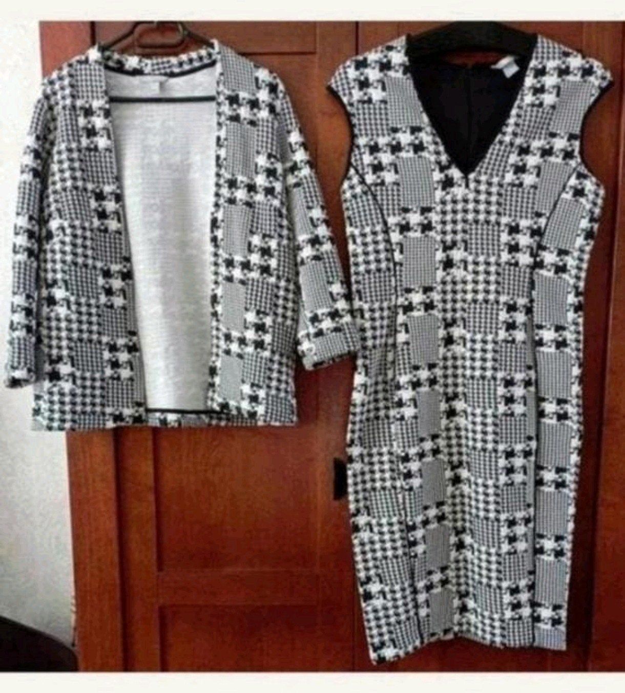 Jurk H&M met bijpassend jasje mt L
Zwart wit ruit motief
Rek, Zwart, Maat 42/44 (L), Nieuw, Ophalen of Verzenden