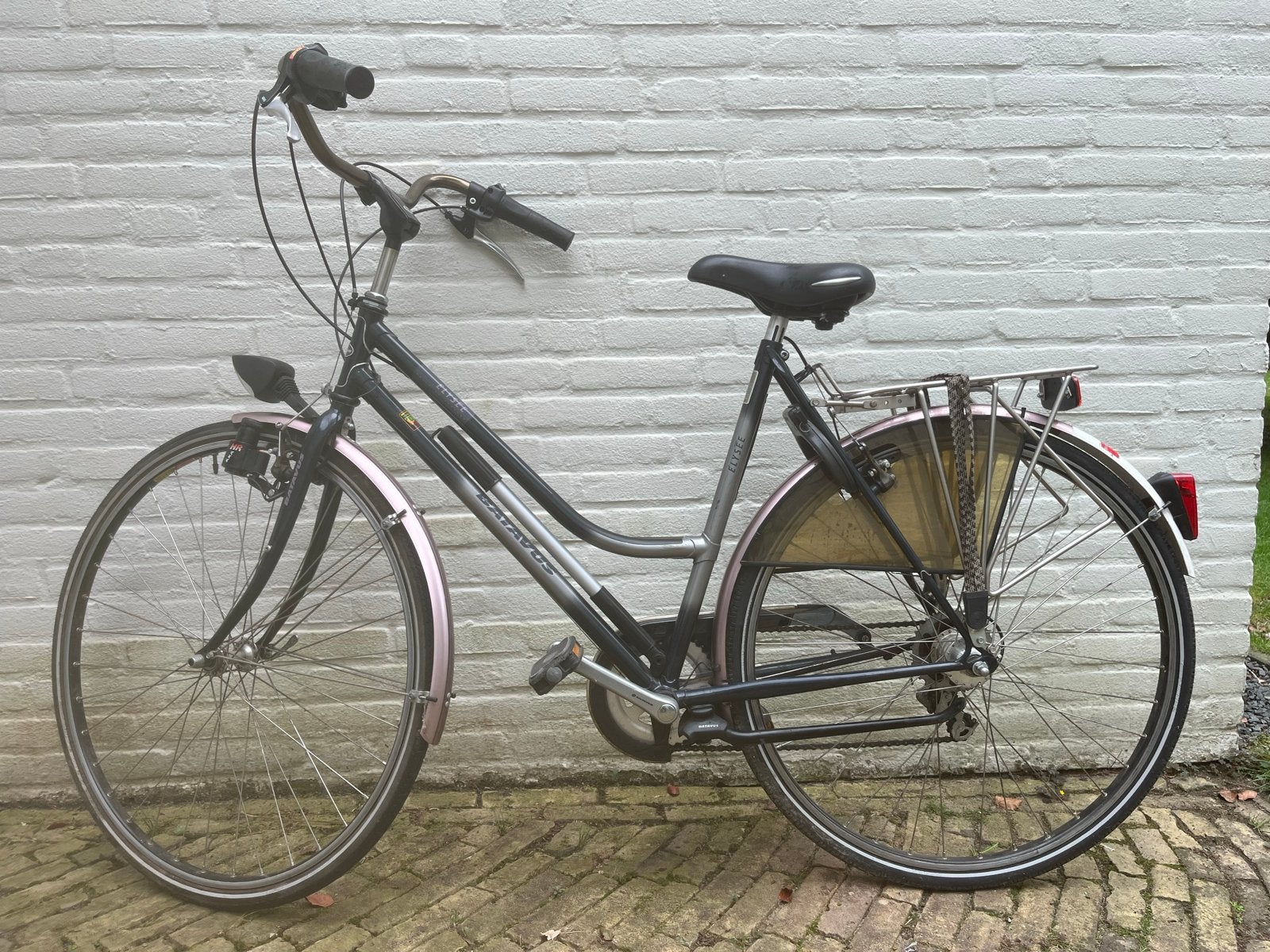 Batavus stadsfiets met versnellingen en lage instap, Ophalen, Velgrem, Batavus, 50 tot 53 cm