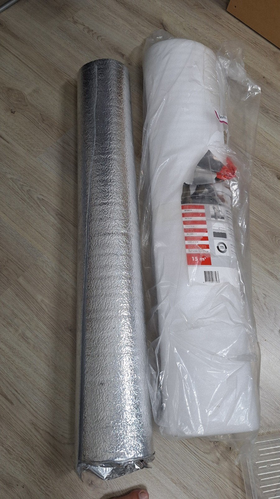 Ondervloer 15m² alu en wit PE folie 3mm, Ophalen