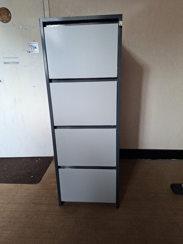 Grijze ladekast met 4 laden, Ophalen, Minder dan 50 cm, Gebruikt, Modern, functioneel