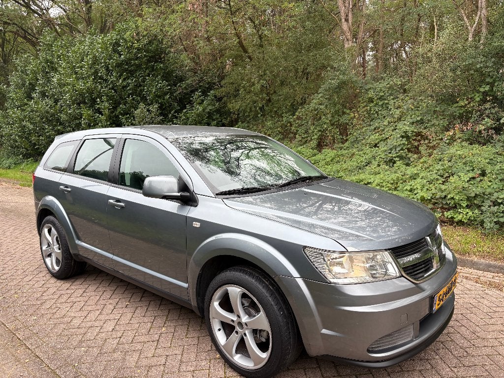 Dodge Journey 2.4 5P 2008 Grijs, Auto's, Dealer onderhouden, 4 cilinders, Bedrijf, Handgeschakeld